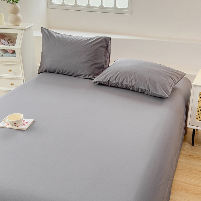 91家纺网 家纺一手货源 找家纺 2025新款全棉A类母婴级水洗棉纯棉床单纯色系列单品 中灰