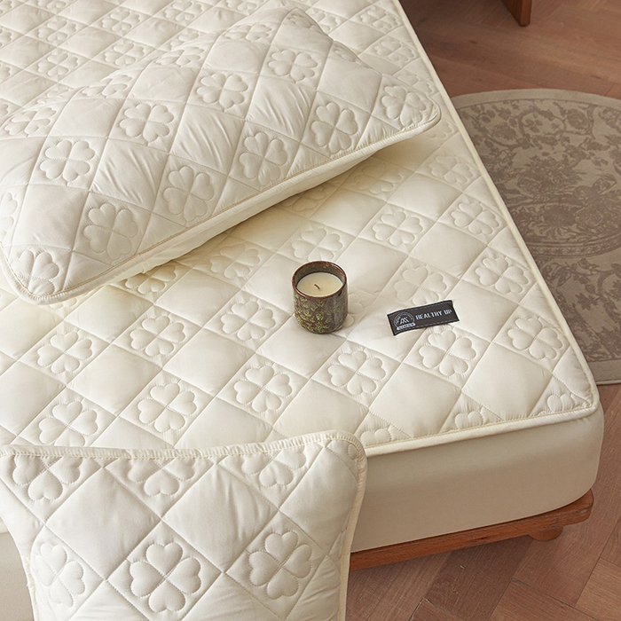 91家纺网 家纺一手货源 找家纺 3C 2025新款A类亲肤夹棉床笠-花叶 花叶 珍珠白