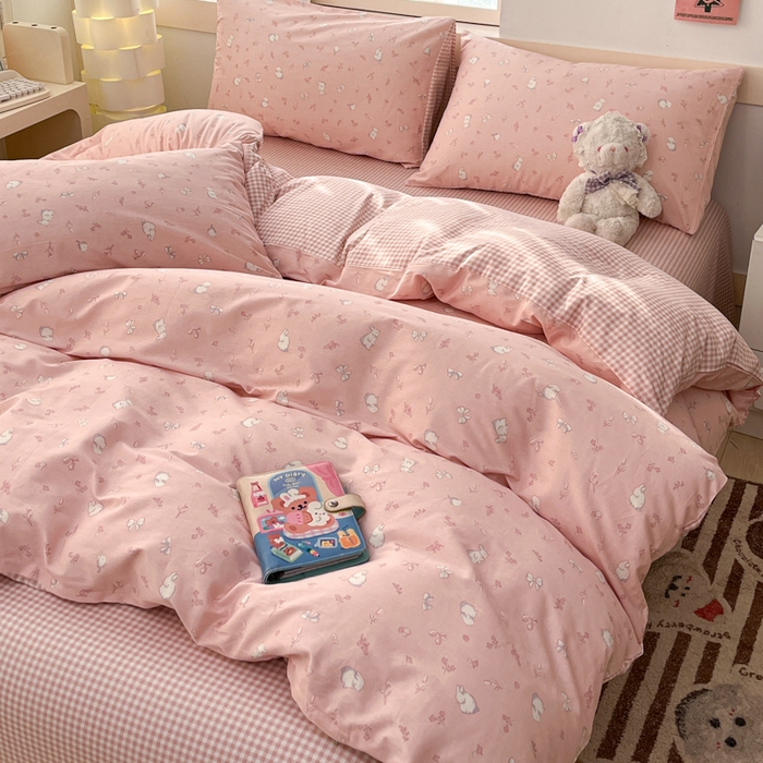 91家纺网 家纺一手货源 找家纺 2025新款全棉卡通小清新系列四件套 玉兔粉