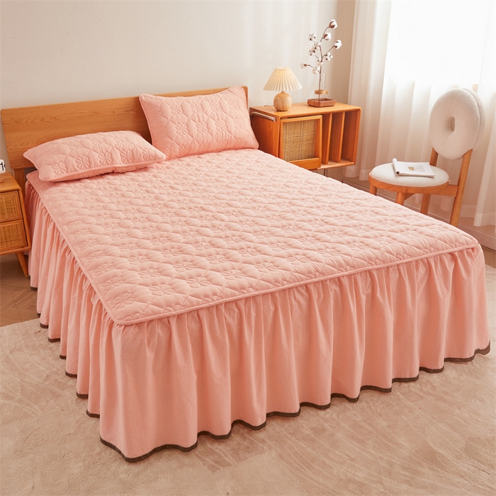 91家纺网 家纺一手货源 找家纺 （总）3C 2024新款全棉水洗棉夹棉床裙-四叶草系列