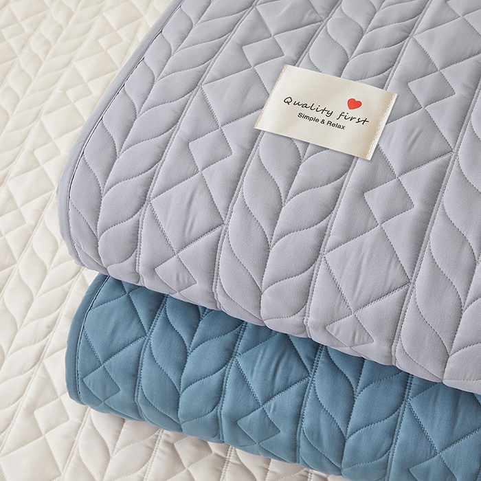 91家纺网 家纺一手货源 找家纺 3C 2025新款A类亲肤夹棉床笠-麦穗格 组合图