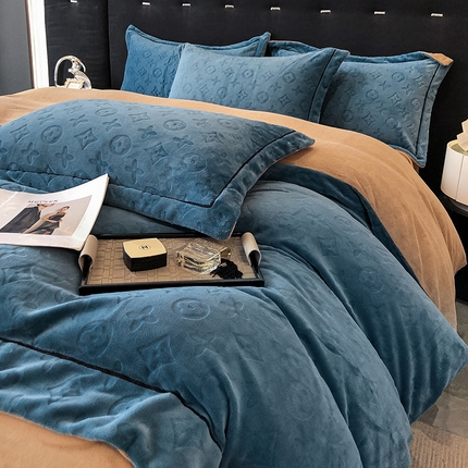 91家纺网 家纺一手货源 找家纺 （总）（买家秀爆款不断货）A类母婴级牛奶雕花绒四件套珊瑚绒四件套雪花绒四件套韩版公主风雕花牛奶绒床盖四件套