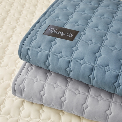 3C 2025新款A类时尚格防水隔脏床笠 组合图