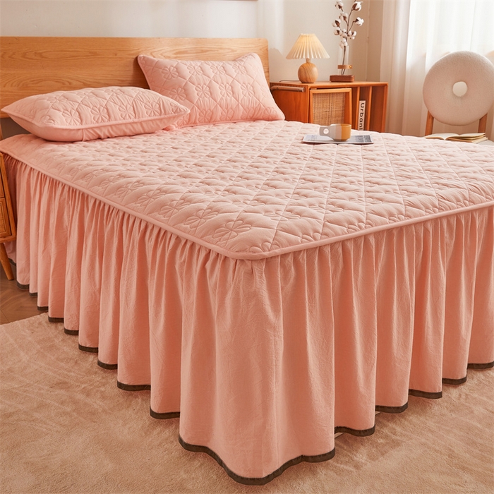 91家纺网 家纺一手货源 找家纺 3C 2024新款全棉水洗棉夹棉床裙-四叶草系列 四叶草-典雅玉