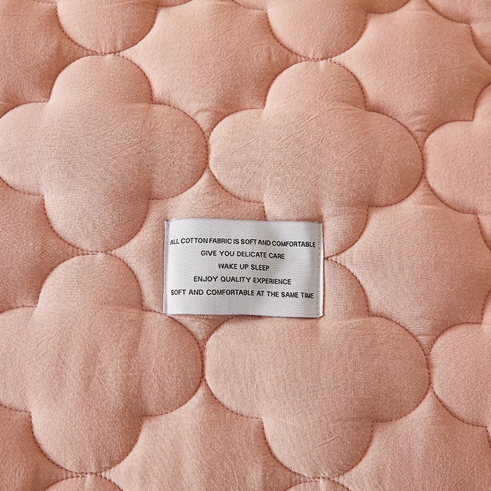 91家纺网 家纺一手货源 找家纺 3C 2025新款全棉水洗棉夹棉床笠-梦屿系列 梦屿 浅豆沙