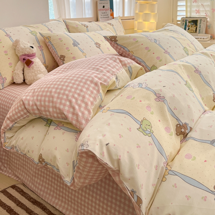 91家纺网 家纺一手货源 找家纺 2025新款全棉卡通小清新系列四件套 秋叶熊