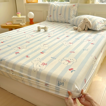 91家纺网 家纺一手货源 找家纺 希诺家居 2025新款全棉纯棉卡通小清新床笠 樱桃小奶狗