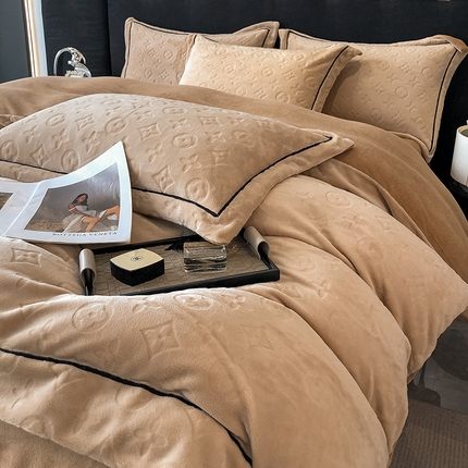 91家纺网 家纺一手货源 找家纺 （总）（买家秀爆款不断货）A类母婴级牛奶雕花绒四件套珊瑚绒四件套雪花绒四件套韩版公主风雕花牛奶绒床盖四件套