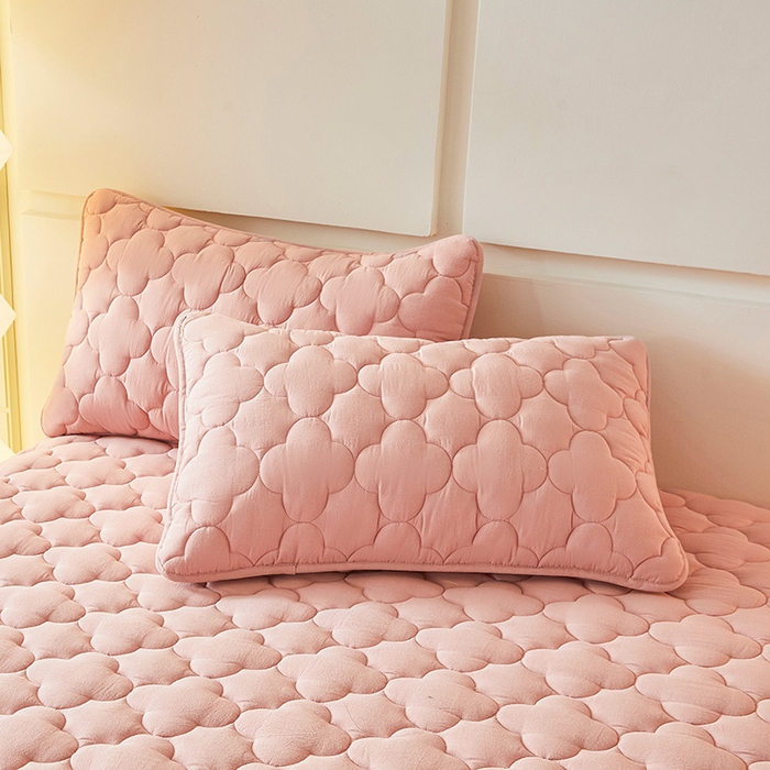 91家纺网 家纺一手货源 找家纺 3C 2025新款全棉水洗棉夹棉床笠-梦屿系列 梦屿 浅豆沙