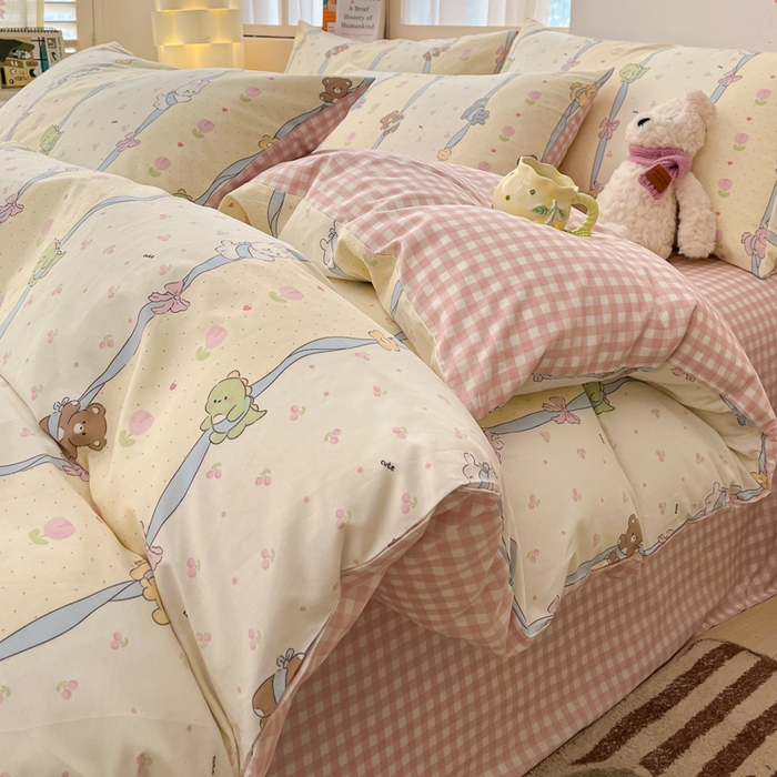 91家纺网 家纺一手货源 找家纺 2025新款全棉卡通小清新系列四件套 秋叶熊