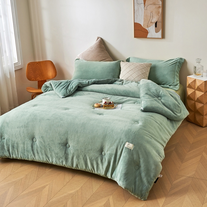 91家纺网 家纺一手货源 找家纺 法芙娜 2025新款牛奶绒懒人被 绿色