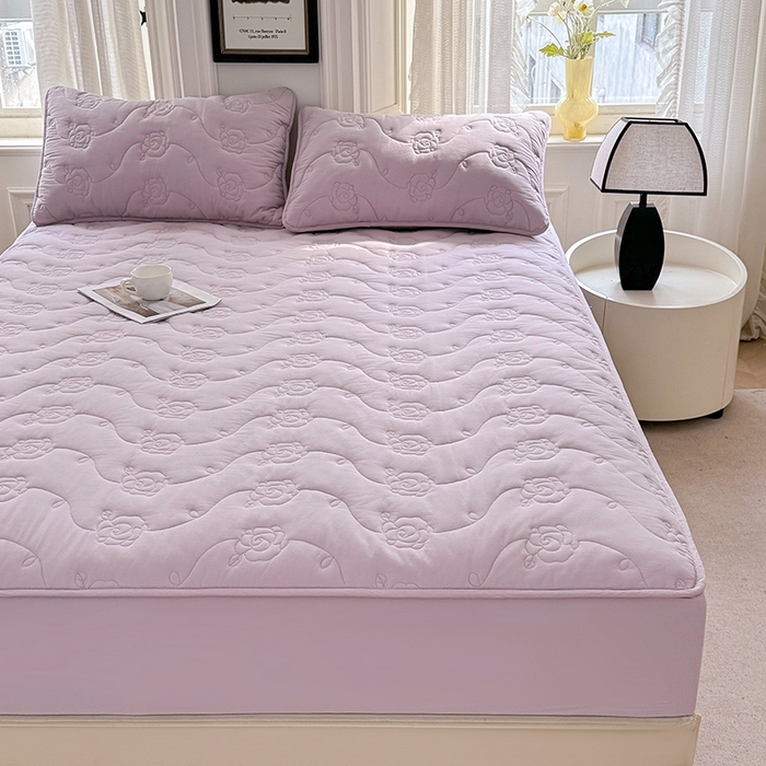 91家纺网 家纺一手货源 找家纺 3C 2024新款全棉水洗棉夹棉玫瑰床笠-花语系列 花语 优雅紫