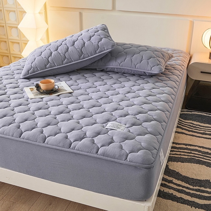 91家纺网 家纺一手货源 找家纺 3C 2025新款全棉水洗棉夹棉床笠-梦屿系列 梦屿 蓝灰