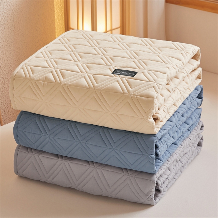 91家纺网 家纺一手货源 找家纺 3C 2025新款A类三角格防水隔脏床笠 组合图