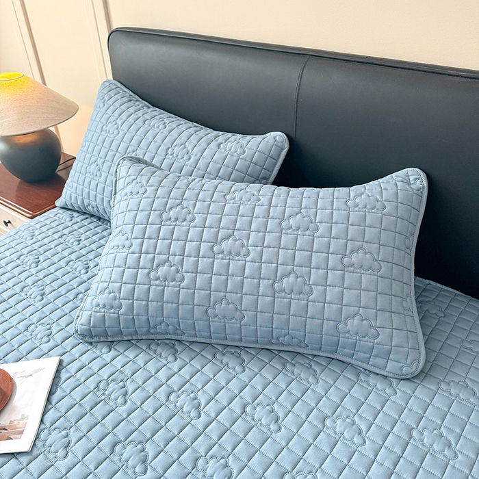 91家纺网 家纺一手货源 找家纺 3C 2025新款A类亲肤夹棉床笠-小云朵 小云朵 深海蓝