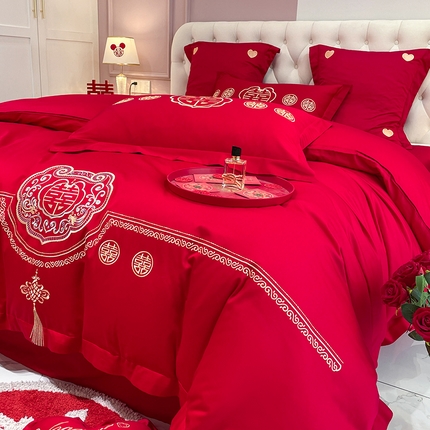 91家纺网 家纺一手货源 找家纺 （总）东方合美（原：皇家传奇） 2023新款亲肤舒适时尚婚庆四件套系列（控价不低于180）