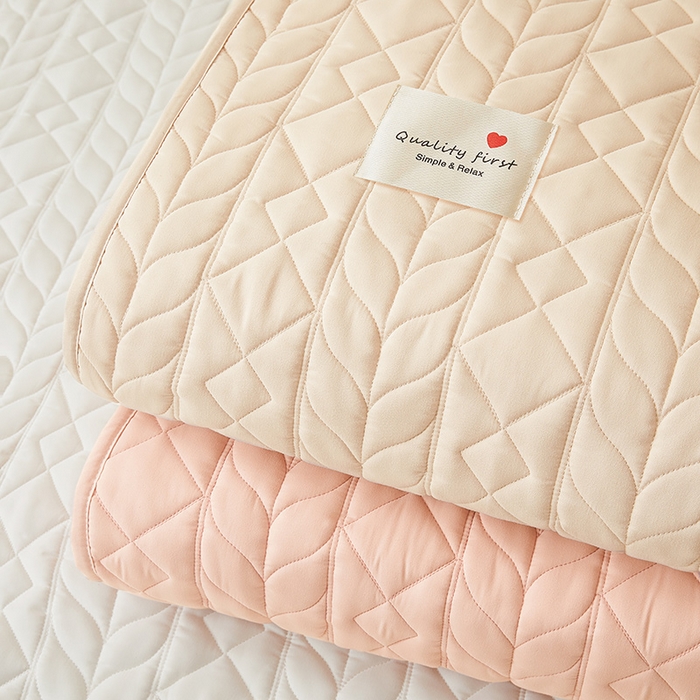 91家纺网 家纺一手货源 找家纺 3C 2025新款A类亲肤夹棉床笠-麦穗格 组合图