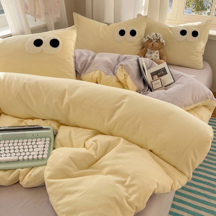 91家纺网 家纺一手货源 找家纺 2025新款A类亲肤舒适软糯云柔水洗棉大眼睛毛巾绣混搭格子撞色系列四件套 大眼奶油葡萄