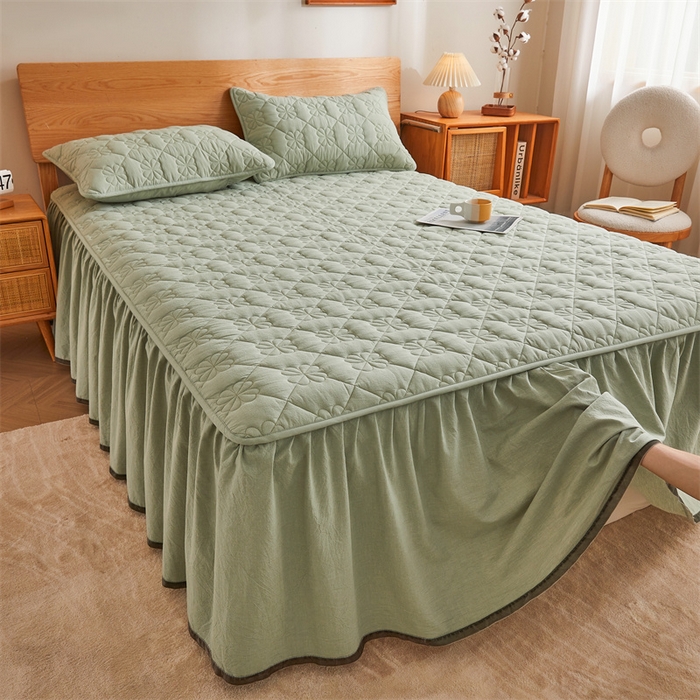 91家纺网 家纺一手货源 找家纺 3C 2024新款全棉水洗棉夹棉床裙-四叶草系列 四叶草-抹茶绿