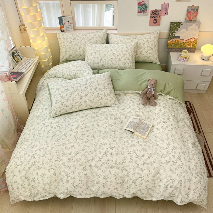 91家纺网 家纺一手货源 找家纺 2025新款全棉卡通小清新系列四件套 春风里（绿）