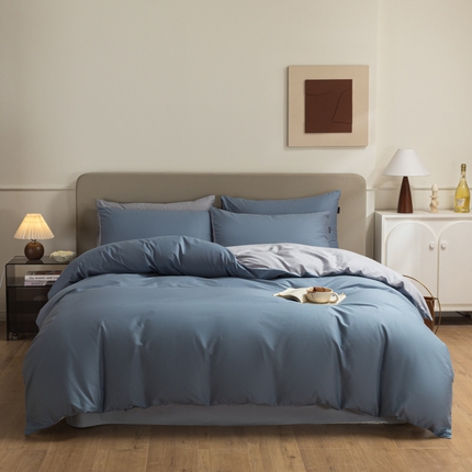 91家纺网 家纺一手货源 找家纺 典曼家纺 2025新品A类长绒棉纯色双拼四件套 莱茵蓝+薄雾蓝