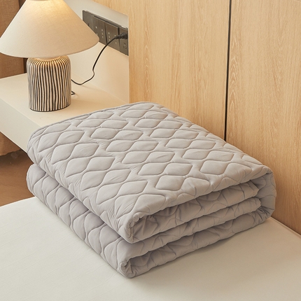 3C 2025新款A类菱形格防水隔脏床笠-卡诺 组合图