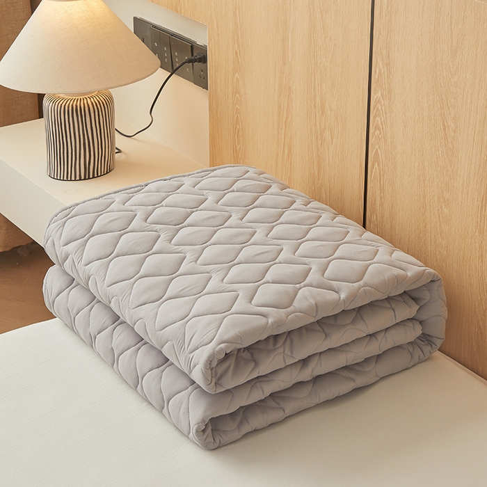 91家纺网 家纺一手货源 找家纺 3C 2025新款A类菱形格防水隔脏床笠-卡诺 组合图