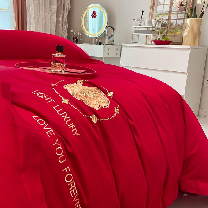 91家纺网 家纺一手货源 找家纺 东方合美（原：皇家传奇） 2023新款亲肤舒适时尚婚庆四件套系列 心相印