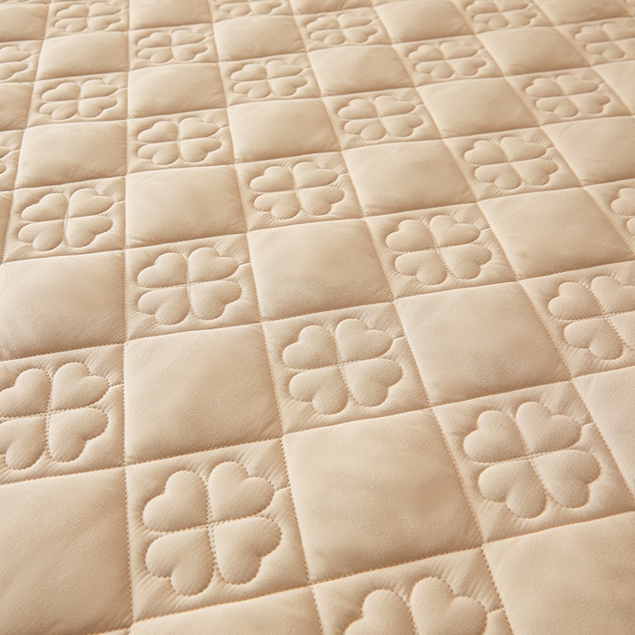 91家纺网 家纺一手货源 找家纺 3C 2025新款A类亲肤夹棉床笠-花叶 花叶 浅卡其