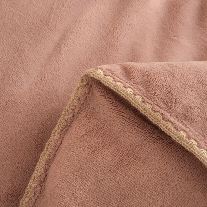 91家纺网 家纺一手货源 找家纺 法芙娜 2025新款牛奶绒被套毯 豆沙粉