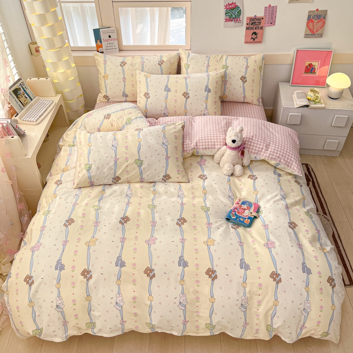 91家纺网 家纺一手货源 找家纺 2025新款全棉卡通小清新系列四件套 秋叶熊