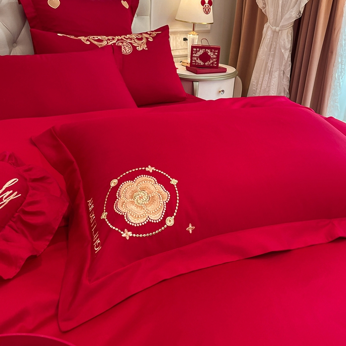 91家纺网 家纺一手货源 找家纺 东方合美（原：皇家传奇） 2023新款亲肤舒适时尚婚庆四件套系列 心相印