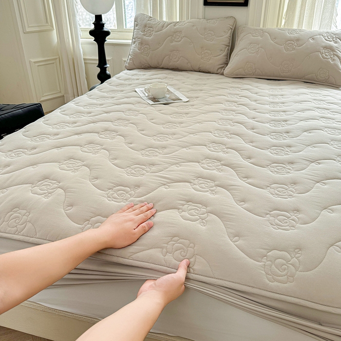 91家纺网 家纺一手货源 找家纺 3C 2024新款全棉水洗棉夹棉玫瑰床笠-花语系列 花语 烟雾灰