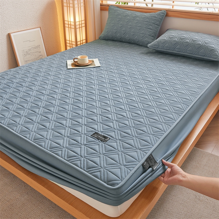 91家纺网 家纺一手货源 找家纺 3C 2025新款A类三角格防水隔脏床笠 三角格-海洋蓝