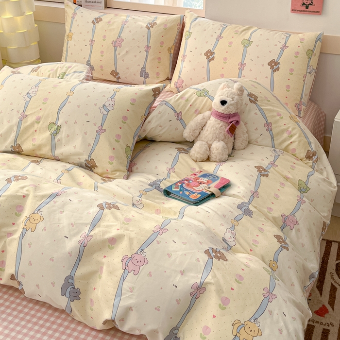 91家纺网 家纺一手货源 找家纺 2025新款全棉卡通小清新系列四件套 秋叶熊