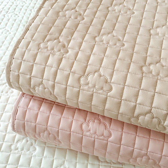 91家纺网 家纺一手货源 找家纺 3C 2025新款A类亲肤夹棉床笠-小云朵 组合图