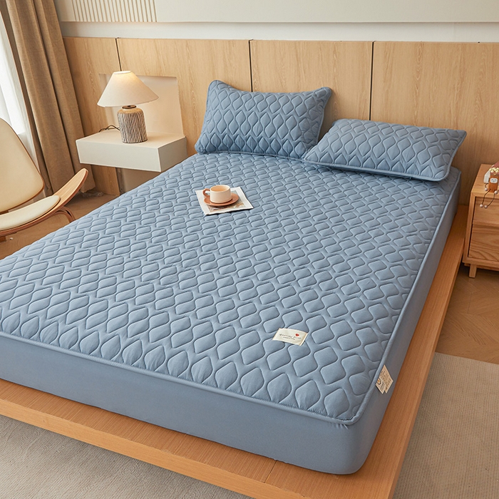 91家纺网 家纺一手货源 找家纺 3C 2025新款A类菱形格防水隔脏床笠-卡诺 卡诺-蔚蓝