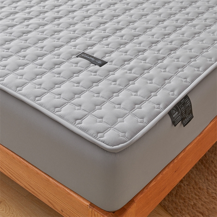 91家纺网 家纺一手货源 找家纺 3C 2025新款A类时尚格防水隔脏床笠 时尚格-云雾灰