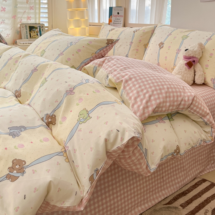 91家纺网 家纺一手货源 找家纺 2025新款全棉卡通小清新系列四件套 秋叶熊