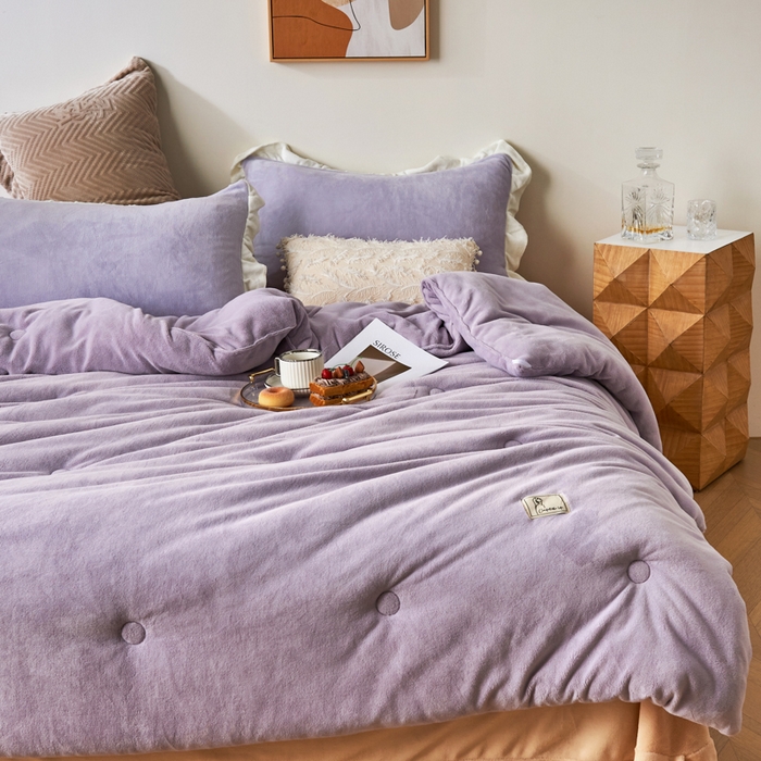 91家纺网 家纺一手货源 找家纺 （总）法芙娜 2025新款230克全消光牛奶绒懒人被