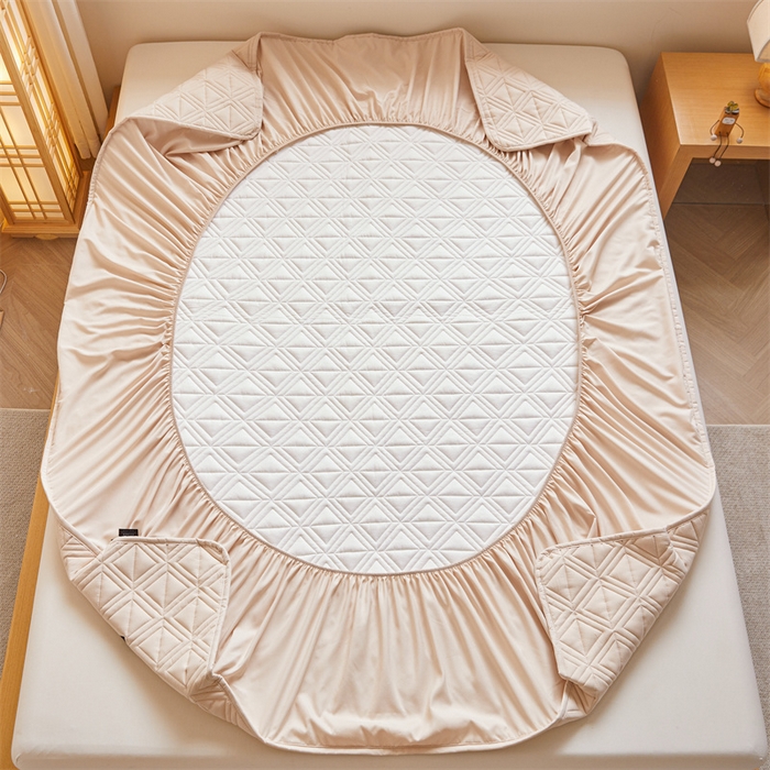 91家纺网 家纺一手货源 找家纺 3C 2025新款A类三角格防水隔脏床笠 三角格-浅卡其