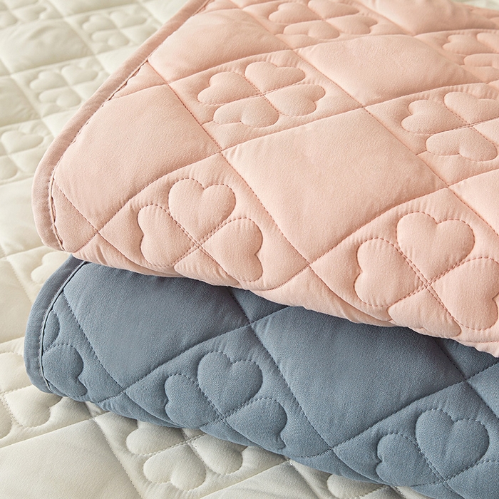 91家纺网 家纺一手货源 找家纺 3C 2025新款A类亲肤夹棉床笠-花叶 组合图