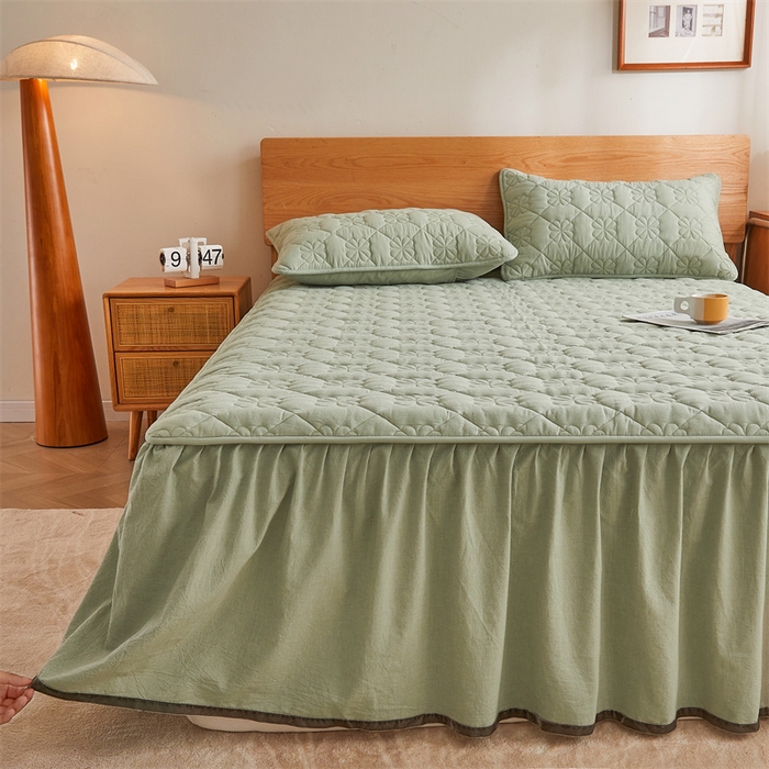 91家纺网 家纺一手货源 找家纺 3C 2024新款全棉水洗棉夹棉床裙-四叶草系列 四叶草-抹茶绿