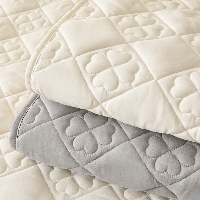 91家纺网 家纺一手货源 找家纺 3C 2025新款A类亲肤夹棉床笠-花叶 组合图