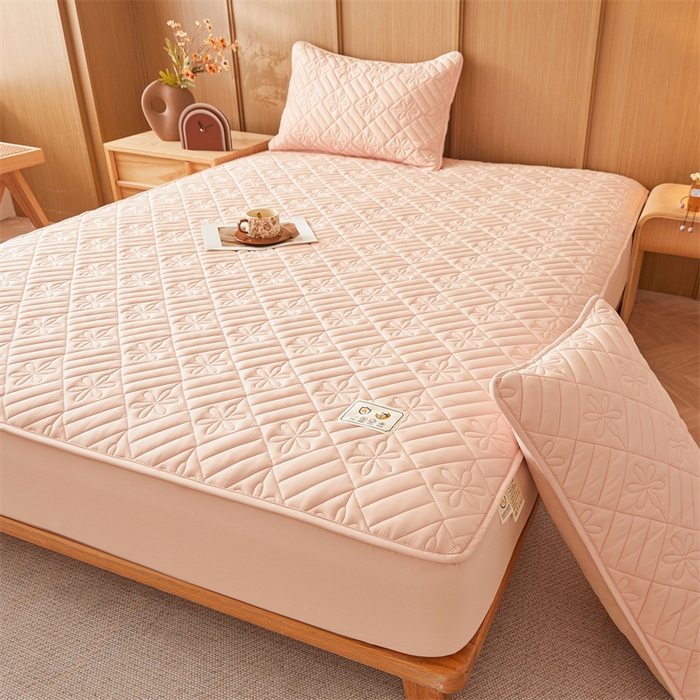 91家纺网 家纺一手货源 找家纺 3C 2025新款A类幸运花防水隔脏床笠 幸运花-嫩粉色