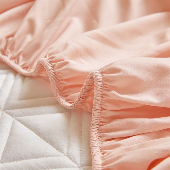 91家纺网 家纺一手货源 找家纺 3C 2025新款A类三角格防水隔脏床笠 三角格-嫩粉色