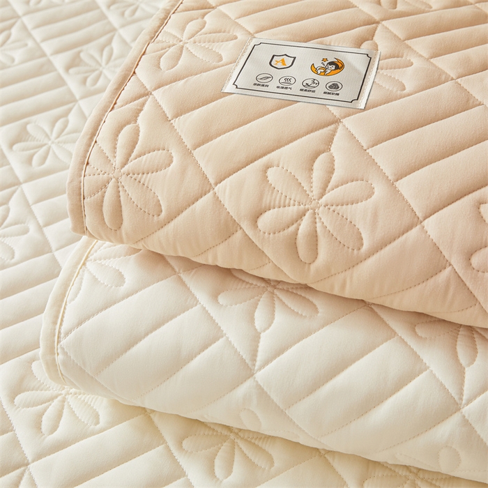 91家纺网 家纺一手货源 找家纺 3C 2025新款A类幸运花防水隔脏床笠 组合图