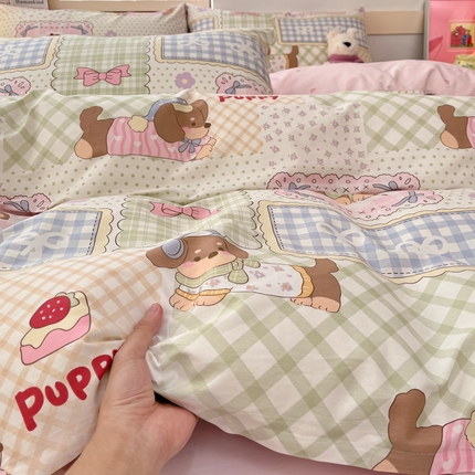 91家纺网 家纺一手货源 找家纺 2025新款全棉卡通小清新系列四件套 趴趴乐园