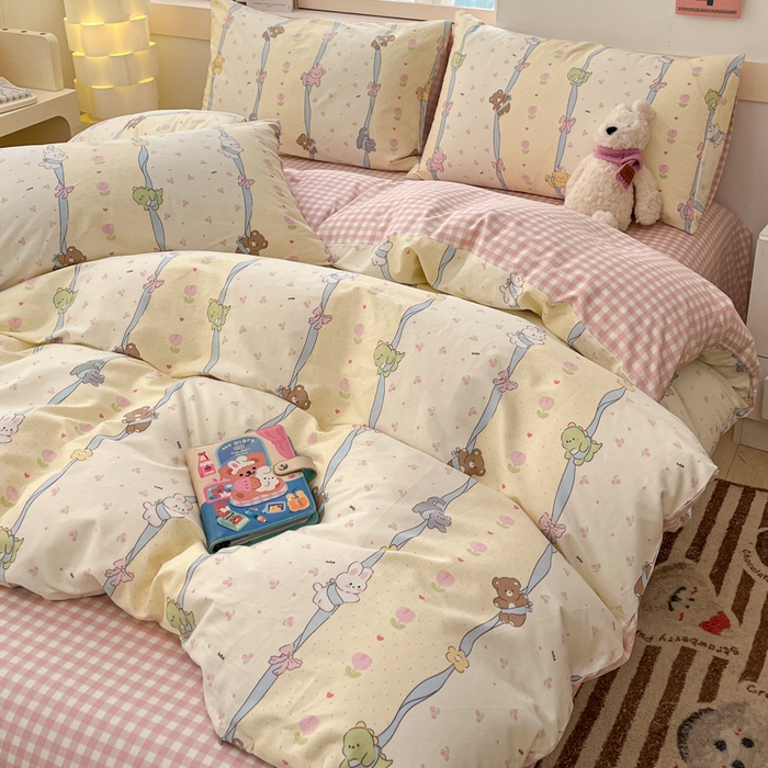 91家纺网 家纺一手货源 找家纺 2025新款全棉卡通小清新系列四件套 秋叶熊