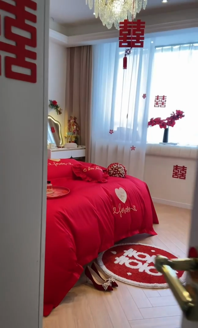 91家纺网 家纺一手货源 找家纺 东方合美（原：皇家传奇） 2023新款小红书风格热款40S婚庆系列 结婚了